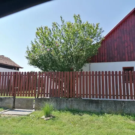 Hétvégi ház Csónakos